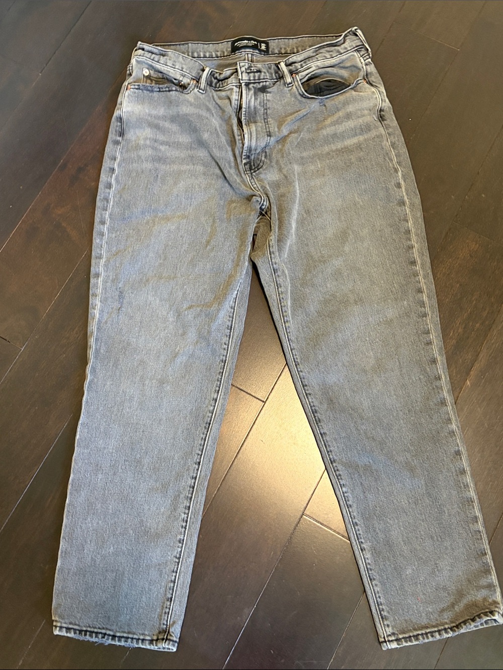 Abercrombie & Fitch Light Gray Relaxed Straight Jeans
